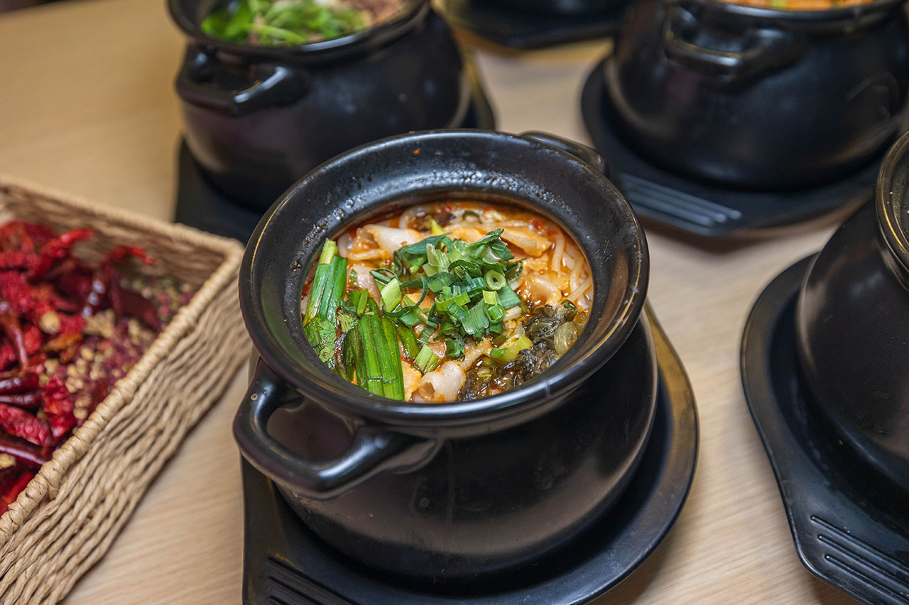 川麵道北平店｜台中正宗四川味罐罐米線，7種特調湯頭獨特泡椒辛香料陶罐燉煮砂鍋，一吃上癮的台中北屯美食推薦 71