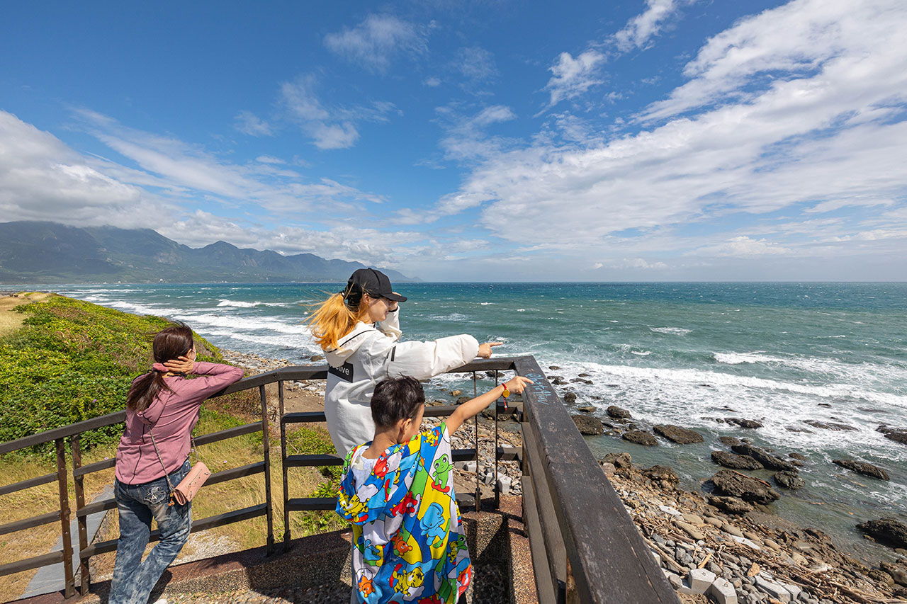 【2025台東景點推薦】台東美食景點懶人包|太麻里平交道、天空之鏡、海濱公園、北町丼飯屋,一篇玩遍10個台東秘境!邊吃邊玩還能收集慢台東旅人小卡 168 【2025台東景點推薦】台東美食景點懶人包|太麻里平交道、天空之鏡、海濱公園、北町丼飯屋,一篇玩遍10個台東秘境!邊吃邊玩還能收集慢台東旅人小卡 167