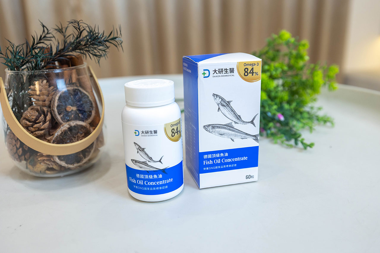魚油4大廠牌口感評比分享|德之寶 頂級魚油+維生素D3、大研生醫 德國魚油軟膠囊、BHK's 88% Omega-3、澳佳寶 迷你濃縮魚油|2026魚油保養推薦心得 14 魚油4大廠牌口感評比分享|德之寶 頂級魚油+維生素D3、大研生醫 德國魚油軟膠囊、BHK's 88% Omega-3、澳佳寶 迷你濃縮魚油|2026魚油保養推薦心得 13