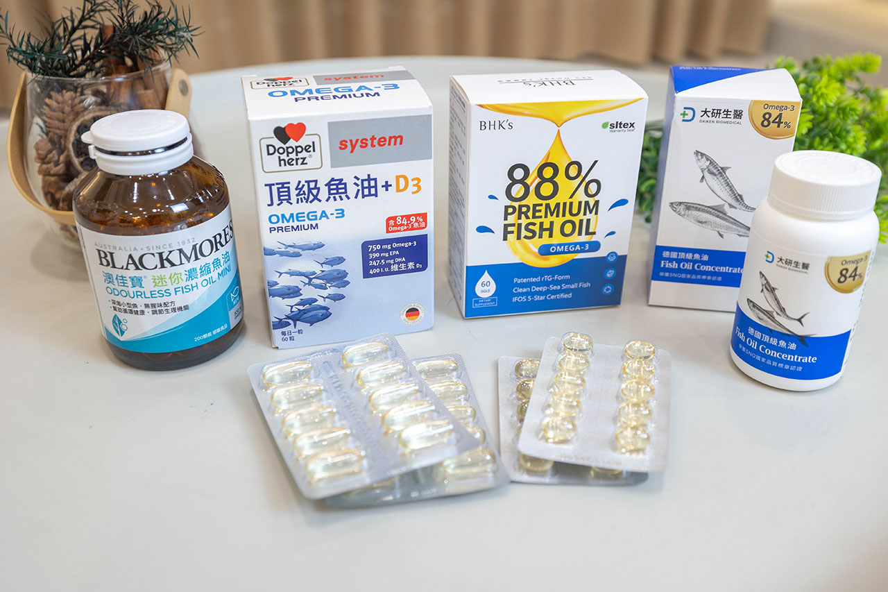 魚油4大廠牌食用心得評比分享｜德之寶 頂級魚油＋維生素D3、大研生醫 德國魚油軟膠囊、BHK's 88% Omega-3、澳佳寶 迷你濃縮魚油｜2026魚油推薦