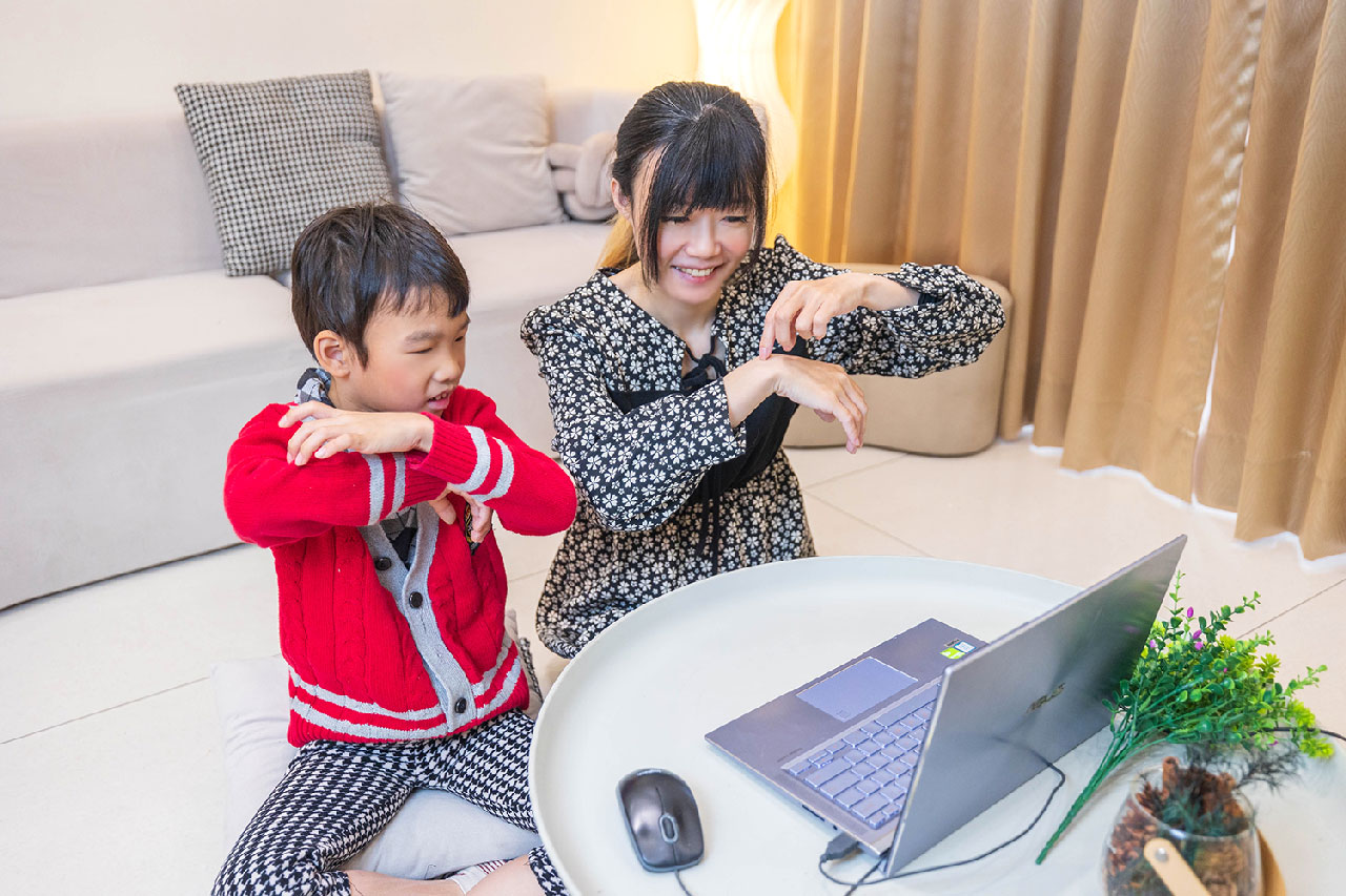 兒童英文啟蒙秘訣!TutorABC Kids 國家地理雜誌教材,唱跳帶動教學讓4-6歲兒童愛上的兒童英文課程推薦! 12 兒童英文啟蒙秘訣!TutorABC Kids 國家地理雜誌教材,唱跳帶動教學讓4-6歲兒童愛上的兒童英文課程推薦! 11
