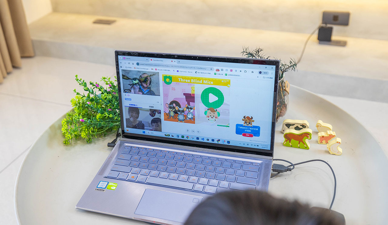 兒童英文啟蒙秘訣!TutorABC Kids 國家地理雜誌教材,唱跳帶動教學讓4-6歲兒童愛上的兒童英文課程推薦! 22 兒童英文啟蒙秘訣!TutorABC Kids 國家地理雜誌教材,唱跳帶動教學讓4-6歲兒童愛上的兒童英文課程推薦! 21