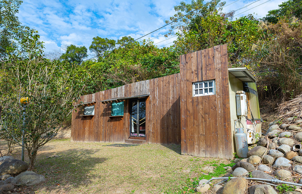 不遠山莊|苗栗三義超美台灣合掌村,露營野奢營火烤肉聚餐,跳跳床、滑梯,超美鹿角咖啡吃喝玩樂一次滿足!2026苗栗景點推薦 276 不遠山莊|苗栗三義超美台灣合掌村,露營野奢營火烤肉聚餐,跳跳床、滑梯,超美鹿角咖啡吃喝玩樂一次滿足!2026苗栗景點推薦 275