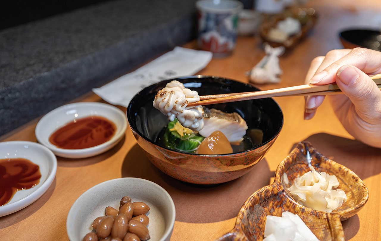 海浪壽司|日式割烹台中無菜單料理推薦,爆量生魚壽司活體宮崎小沢蟹,超適合聚餐慶生的超大包廂用餐空間,最新2026台中北屯日本料理推薦 54 海浪壽司|日式割烹台中無菜單料理推薦,爆量生魚壽司活體宮崎小沢蟹,超適合聚餐慶生的超大包廂用餐空間,最新2026台中北屯日本料理推薦 53