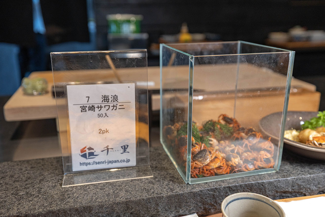 海浪壽司|日式割烹台中無菜單料理推薦,爆量生魚壽司活體宮崎小沢蟹,超適合聚餐慶生的超大包廂用餐空間,最新2026台中北屯日本料理推薦 86 海浪壽司|日式割烹台中無菜單料理推薦,爆量生魚壽司活體宮崎小沢蟹,超適合聚餐慶生的超大包廂用餐空間,最新2026台中北屯日本料理推薦 85