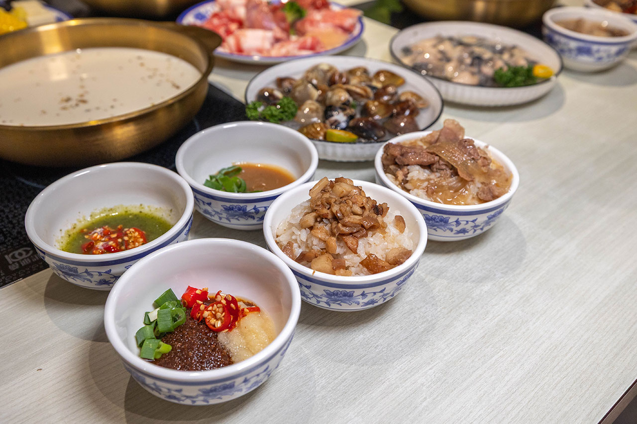 真涮吃到飽火鍋 北大店，新竹肉控必訪399起牛豬雞羊多種肉品無限吃！蔬食炸物飲料冰品自助吧隨你拿，最新2026新竹美食推薦 69