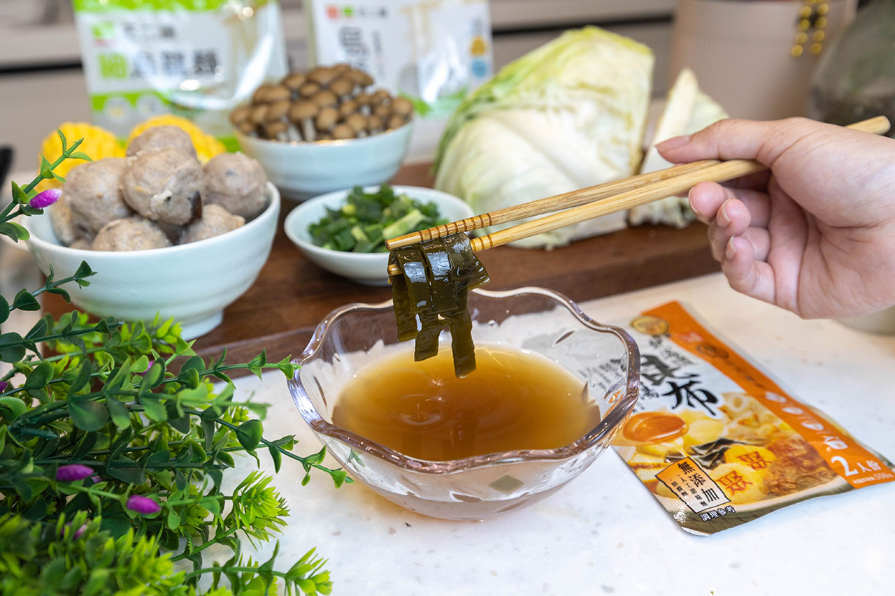 【全聯必買】母親節全家在家吃餐廳級美味!「聚+石二鍋」石二鍋烏龍麵、香菇貢丸,聚北海道昆布熬高湯神級必囤美味單品,5分鐘在家變出五星級溫馨大餐! 497 【全聯必買】母親節全家在家吃餐廳級美味!「聚+石二鍋」石二鍋烏龍麵、香菇貢丸,聚北海道昆布熬高湯神級必囤美味單品,5分鐘在家變出五星級溫馨大餐! 496