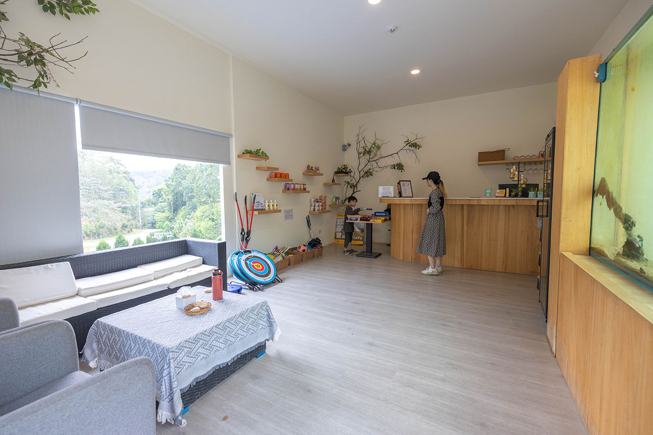 葉子祕境 森林villa住宿 4.9分超高評價,戲水泳池、高爾夫、桌遊,自然共舞南投五星級民宿,2026南投住宿推薦 933 葉子祕境 森林villa住宿 4.9分超高評價,戲水泳池、高爾夫、桌遊,自然共舞南投五星級民宿,2026南投住宿推薦 932