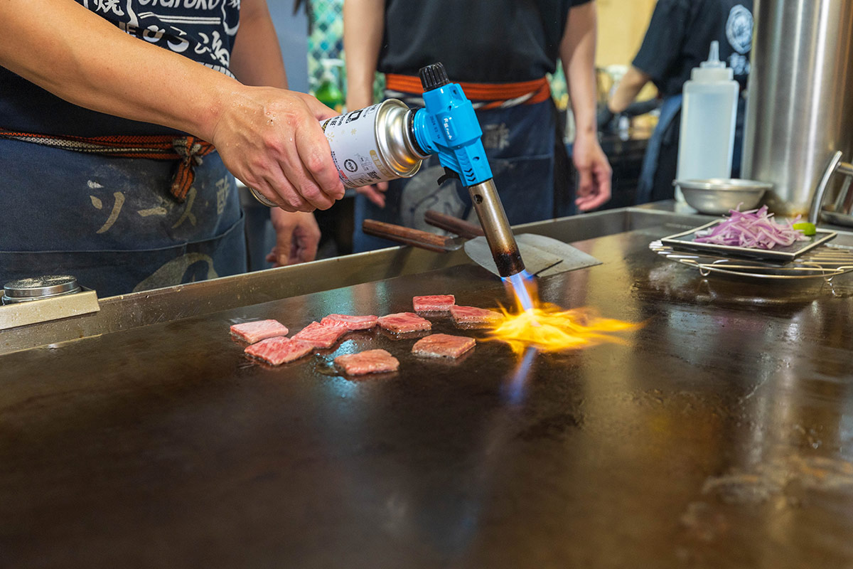 友鐵廣島燒專門店|台中火車站最強日式美食報到,鐵板現炒不用出國也能吃到正宗日式小吃,2025台中東區美食推薦,台中新時代美食推薦 188 友鐵廣島燒專門店|台中火車站最強日式美食報到,鐵板現炒不用出國也能吃到正宗日式小吃,2025台中東區美食推薦,台中新時代美食推薦 187