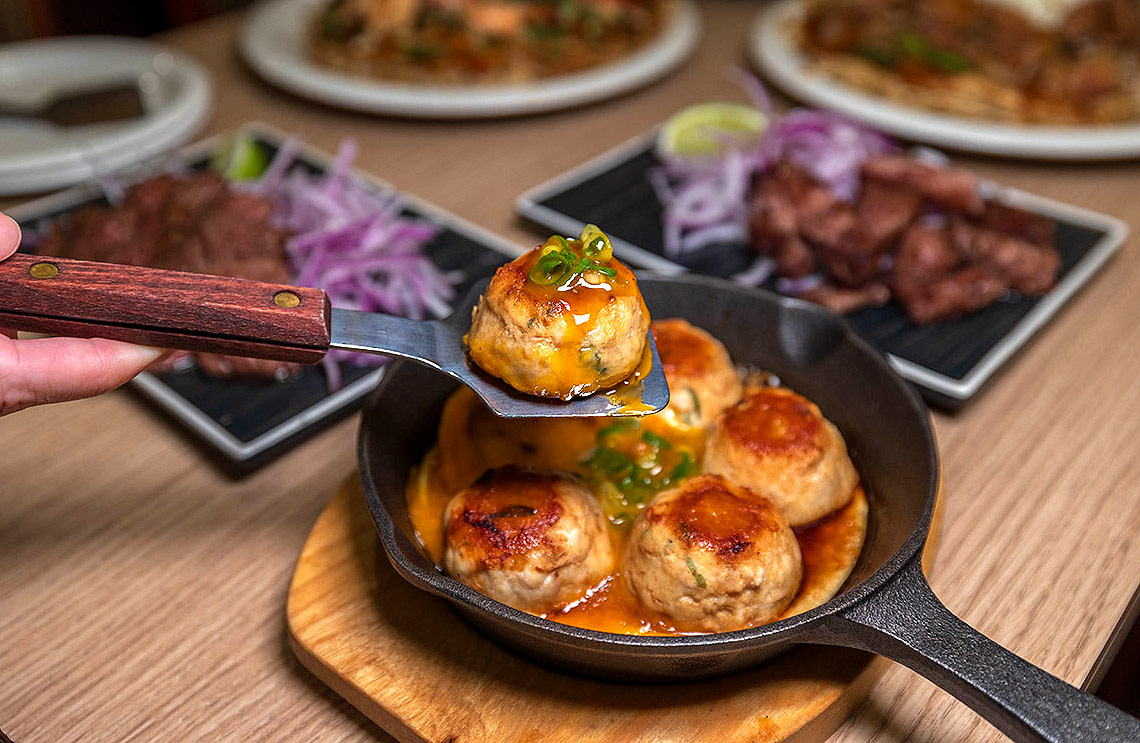 友鐵廣島燒專門店|台中火車站最強日式美食報到,鐵板現炒不用出國也能吃到正宗日式小吃,2025台中東區美食推薦,台中新時代美食推薦 180 友鐵廣島燒專門店|台中火車站最強日式美食報到,鐵板現炒不用出國也能吃到正宗日式小吃,2025台中東區美食推薦,台中新時代美食推薦 179