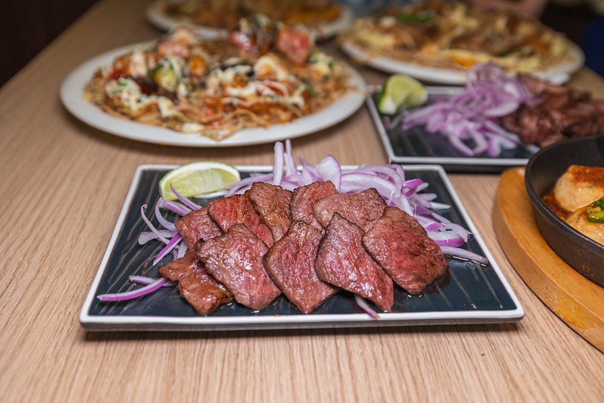 友鐵廣島燒專門店|台中火車站最強日式美食報到,鐵板現炒不用出國也能吃到正宗日式小吃,2025台中東區美食推薦,台中新時代美食推薦 190 友鐵廣島燒專門店|台中火車站最強日式美食報到,鐵板現炒不用出國也能吃到正宗日式小吃,2025台中東區美食推薦,台中新時代美食推薦 189