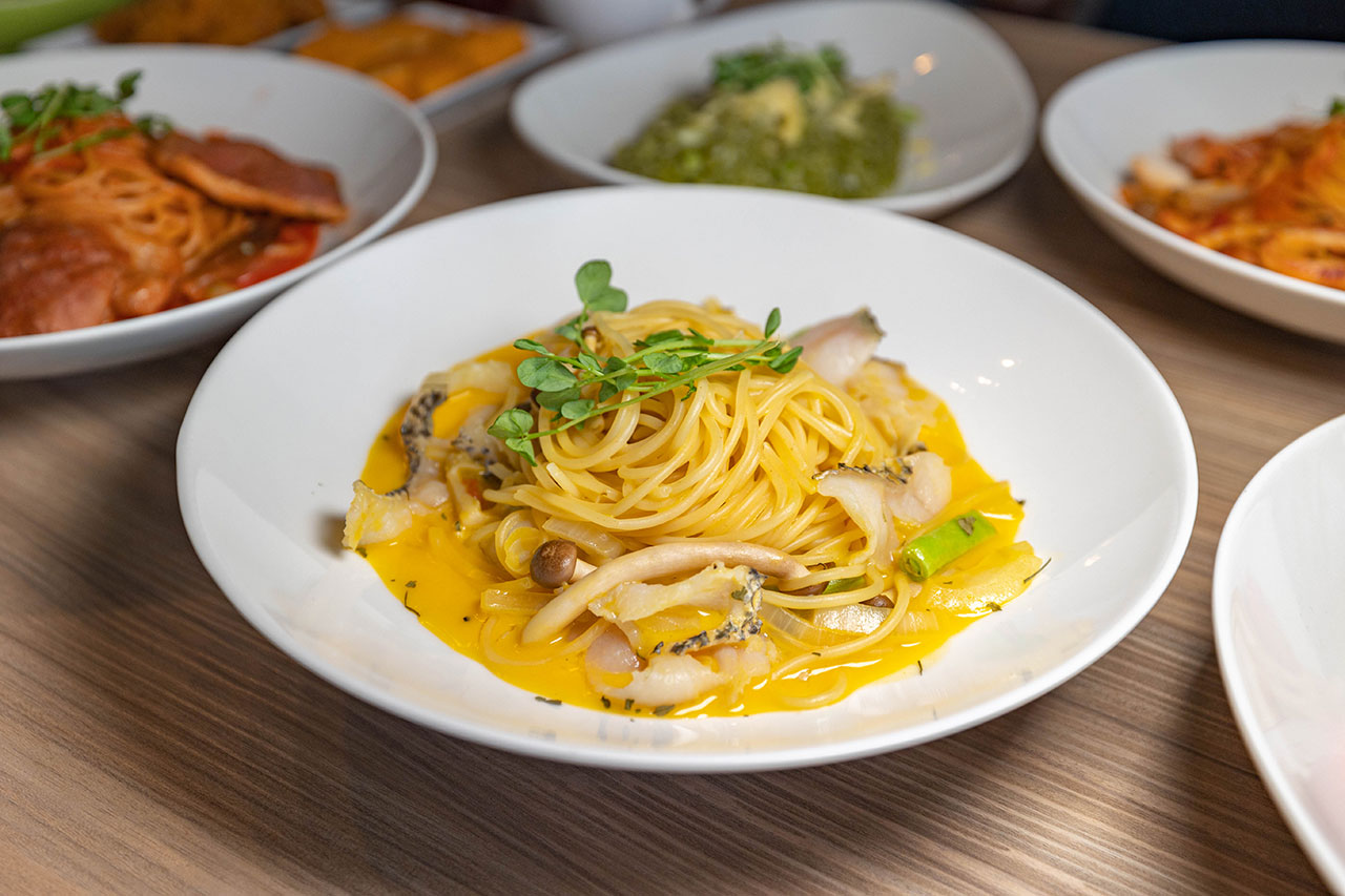 台北火車站美食推薦！Best義pasta食堂｜學生必訪超平價台北南陽街美食推薦，140元起就能吃到美味義大利麵、飲品免費喝，2025台北中正區美食推薦