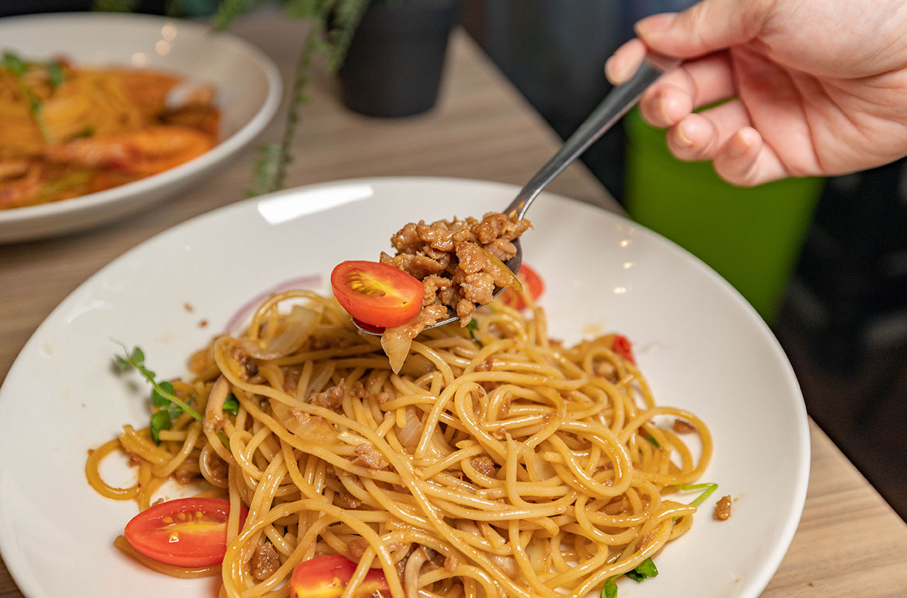 台北火車站美食推薦！Best義pasta食堂｜學生必訪超平價台北南陽街美食推薦，140元起就能吃到美味義大利麵、飲品免費喝，2025台北中正區美食推薦 25