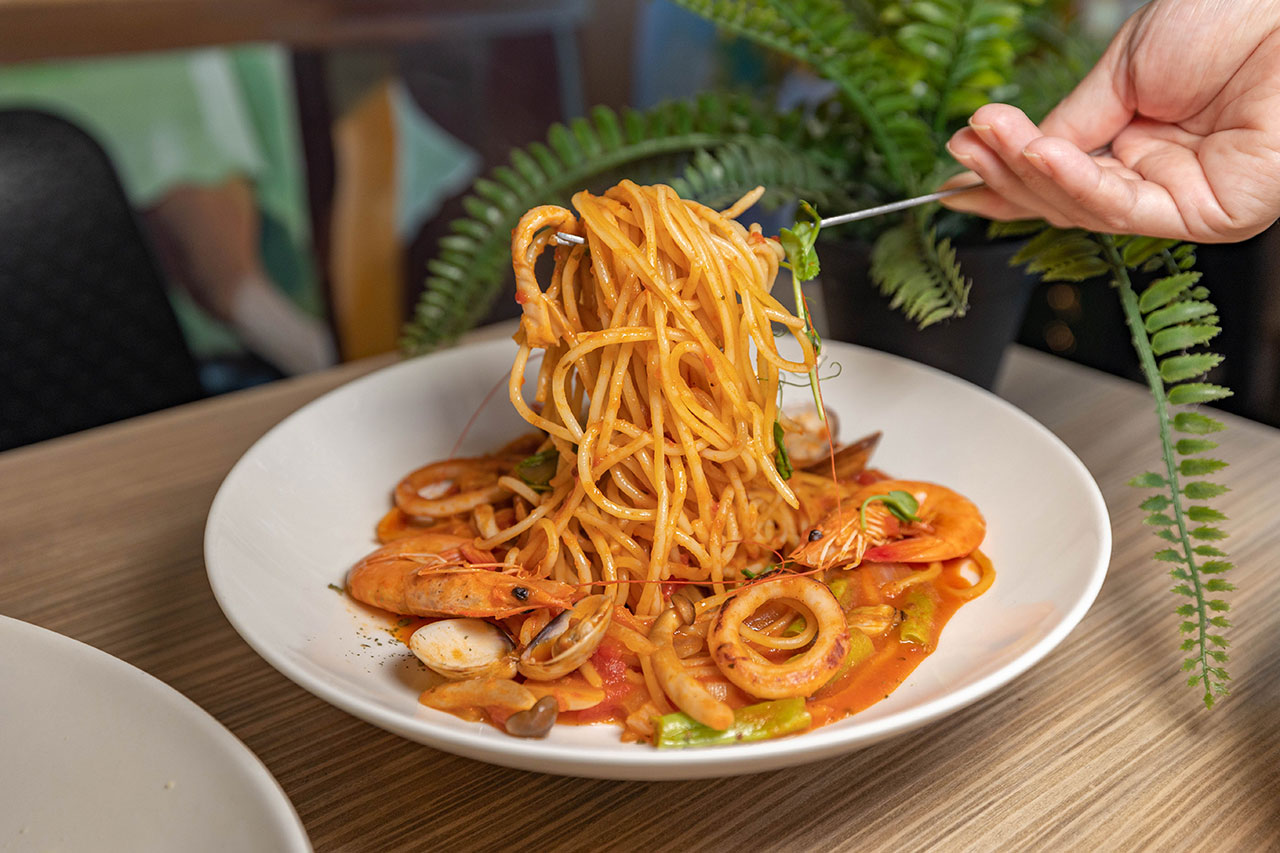 台北火車站美食推薦！Best義pasta食堂｜學生必訪超平價台北南陽街美食推薦，140元起就能吃到美味義大利麵、飲品免費喝，2025台北中正區美食推薦 41