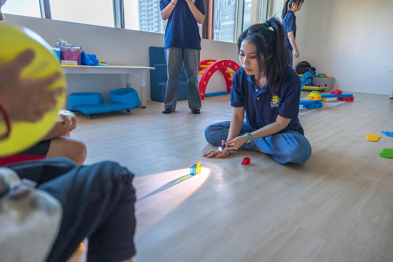 kidpro親子課程|專業職能治療師設計課程,讓孩子在遊戲中學習課程0-12歲兒童注意力、感覺統合、人際情緒,實體+線上推薦2025女王最推兒童感統課程推薦 34 kidpro親子課程|專業職能治療師設計課程,讓孩子在遊戲中學習課程0-12歲兒童注意力、感覺統合、人際情緒,實體+線上推薦2025女王最推兒童感統課程推薦 33