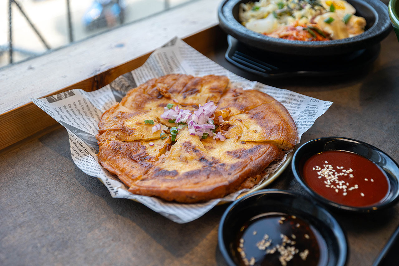 阿里郎食堂|台中竟然有這間韓式麵店,比臉大牛小排加麵免費再送小菜!最新台中中科博館美食推薦,2025台中西區美食推薦 48 阿里郎食堂|台中竟然有這間韓式麵店,比臉大牛小排加麵免費再送小菜!最新台中中科博館美食推薦,2025台中西區美食推薦 47