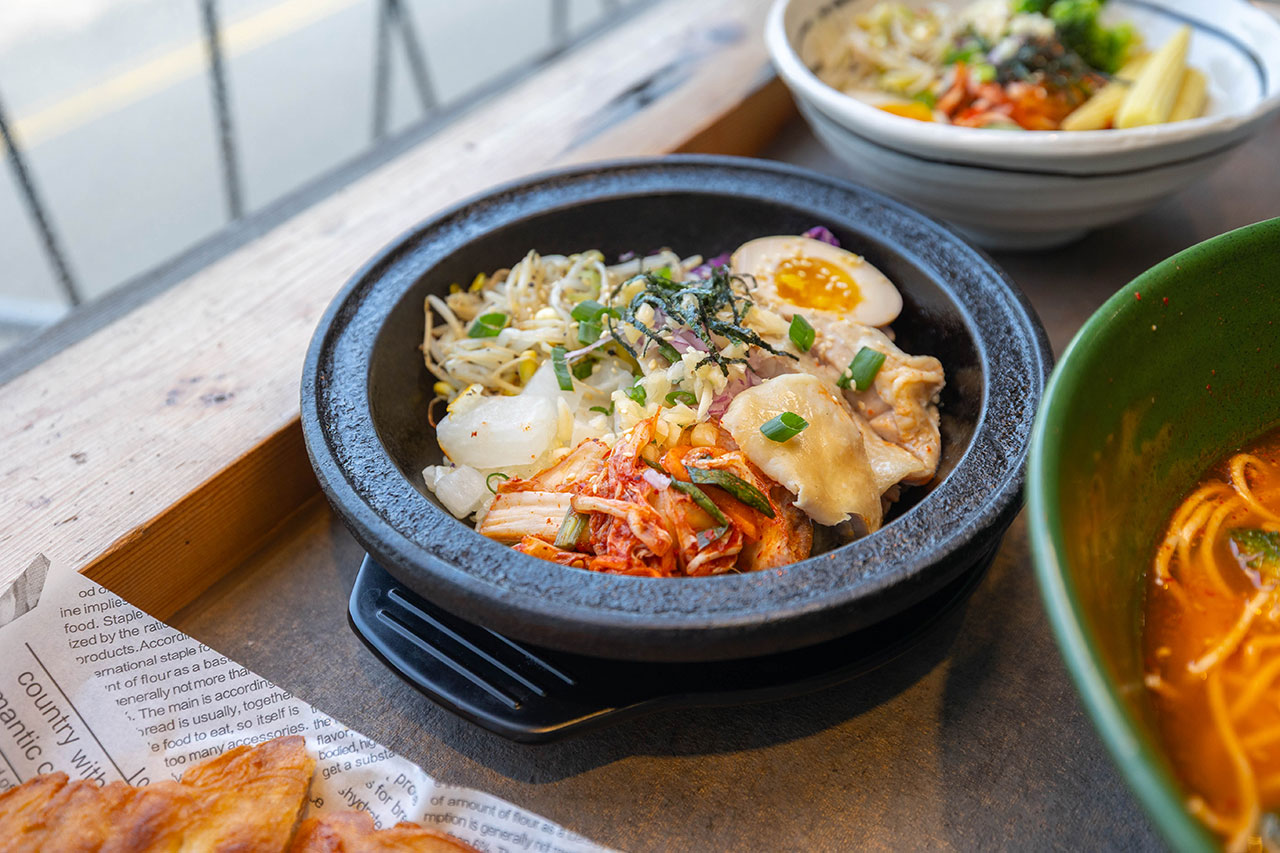 阿里郎食堂|台中竟然有這間韓式麵店,比臉大牛小排加麵免費再送小菜!最新台中中科博館美食推薦,2025台中西區美食推薦 40 阿里郎食堂|台中竟然有這間韓式麵店,比臉大牛小排加麵免費再送小菜!最新台中中科博館美食推薦,2025台中西區美食推薦 39