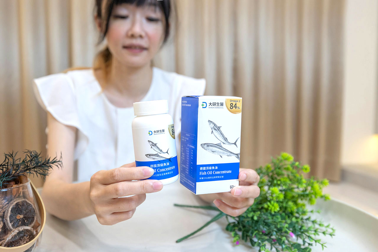 魚油4大廠牌口感評比分享｜德之寶 頂級魚油＋維生素D3、大研生醫 德國魚油軟膠囊、BHK's 88% Omega-3、澳佳寶 迷你濃縮魚油｜2026魚油保養推薦心得 19