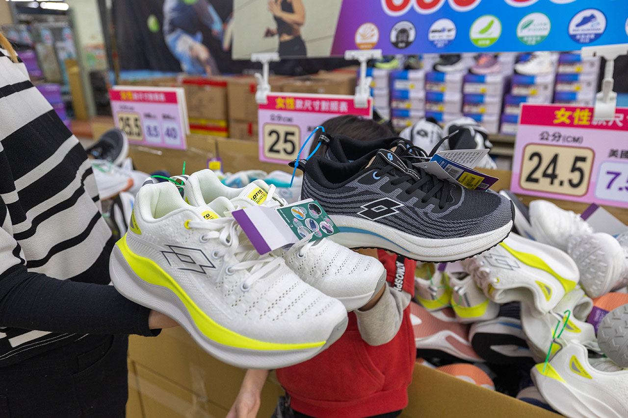 【2025新北樹林特賣會】美力運動世界年終鞋子特賣會,全館1折起童鞋、休閒鞋、工作鞋,只有13天再加碼滿千送百、買一送一多項好禮等你拿,樹林工業區鞋子特賣會 40 【2025新北樹林特賣會】美力運動世界年終鞋子特賣會,全館1折起童鞋、休閒鞋、工作鞋,只有13天再加碼滿千送百、買一送一多項好禮等你拿,樹林工業區鞋子特賣會 39