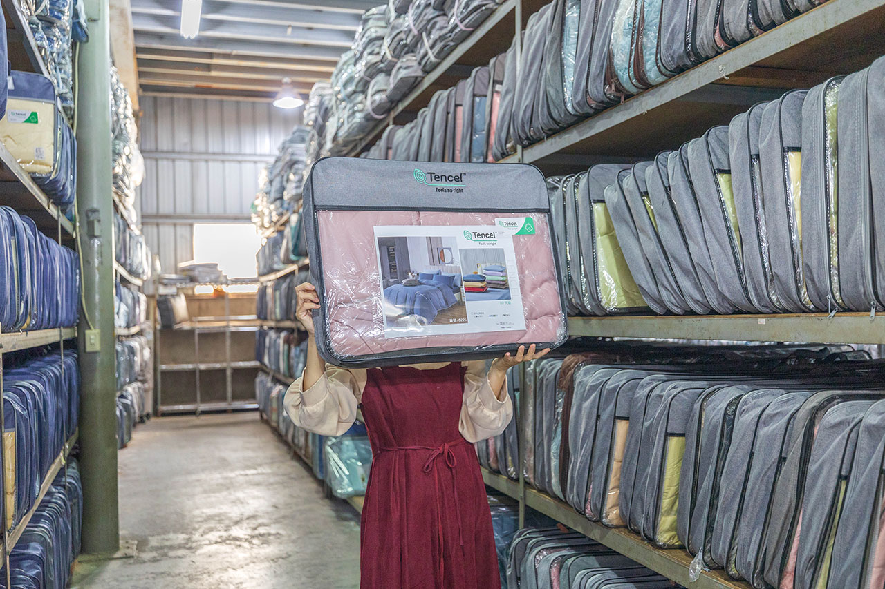 【台中大雅】2025法頌寢具原廠特賣會年末換季攻略！床包組、被單、枕頭，全館下殺1折起再買一送一，還有超多滿額好禮等你拿 311