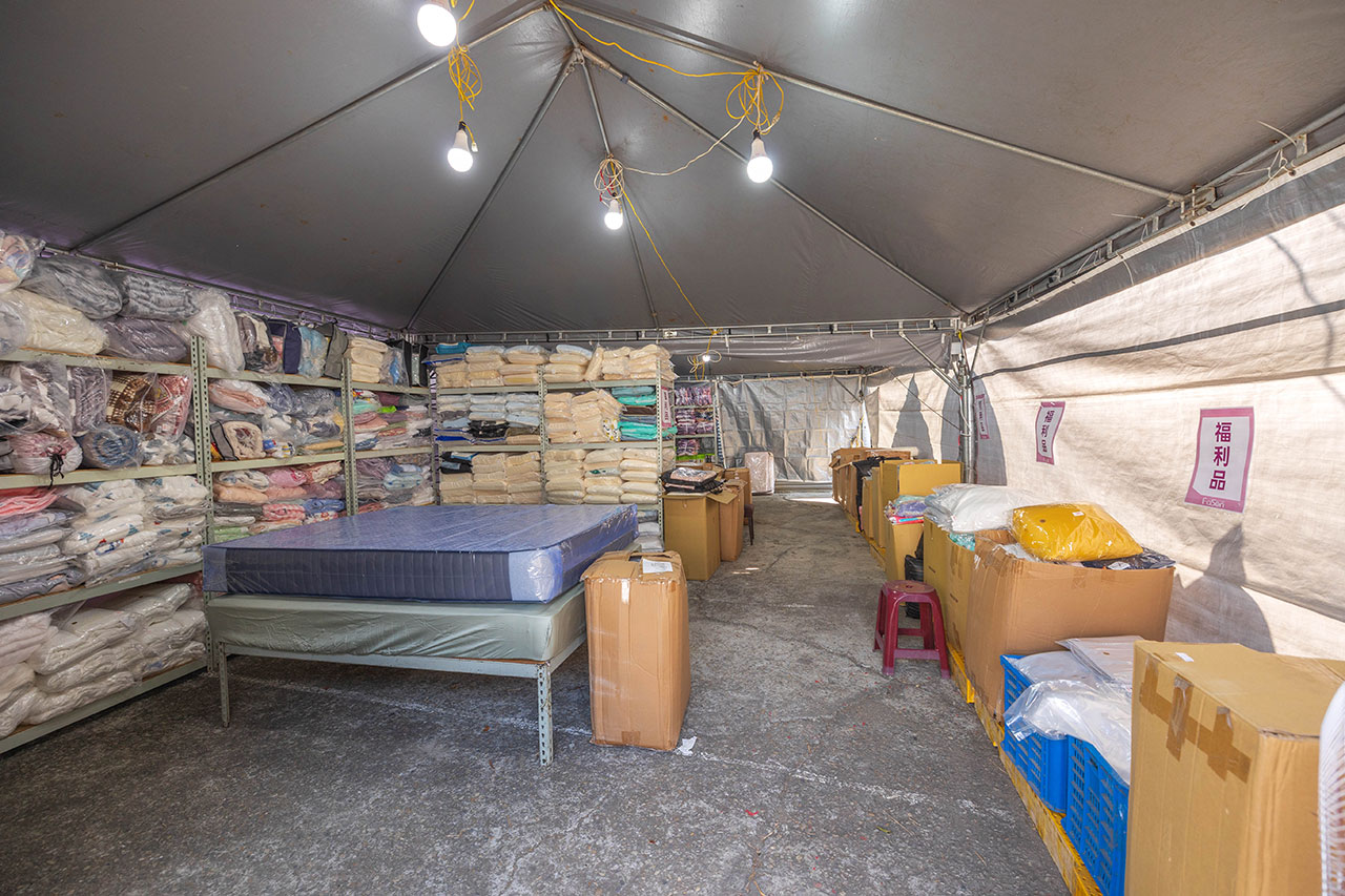 【台中大雅】2025法頌寢具原廠特賣會年末換季攻略！床包組、被單、枕頭，全館下殺1折起再買一送一，還有超多滿額好禮等你拿 363