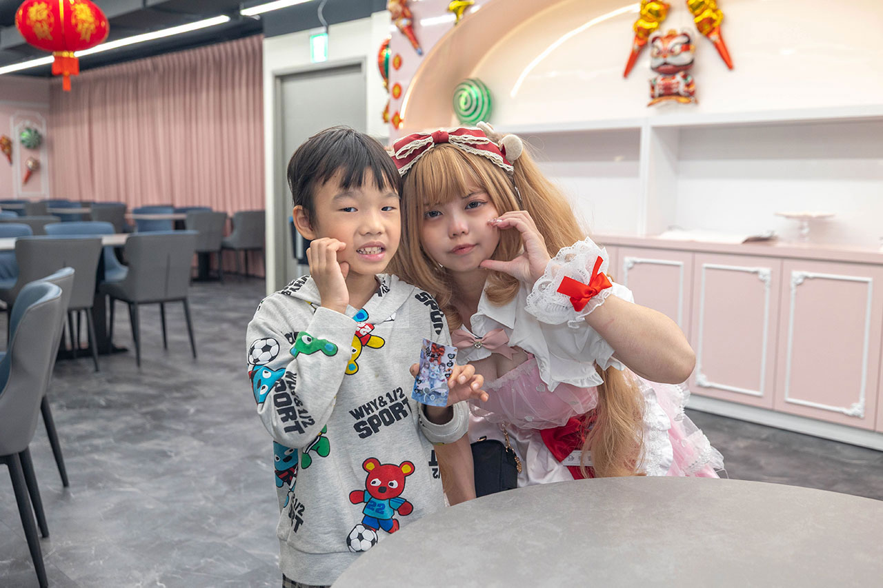 夢饗STAGE IP主題餐廳｜台中大魯閣新時代最新開幕女僕餐廳，粉絲限時優惠全館餐點買一送一，2026台中市東區美食推薦 71