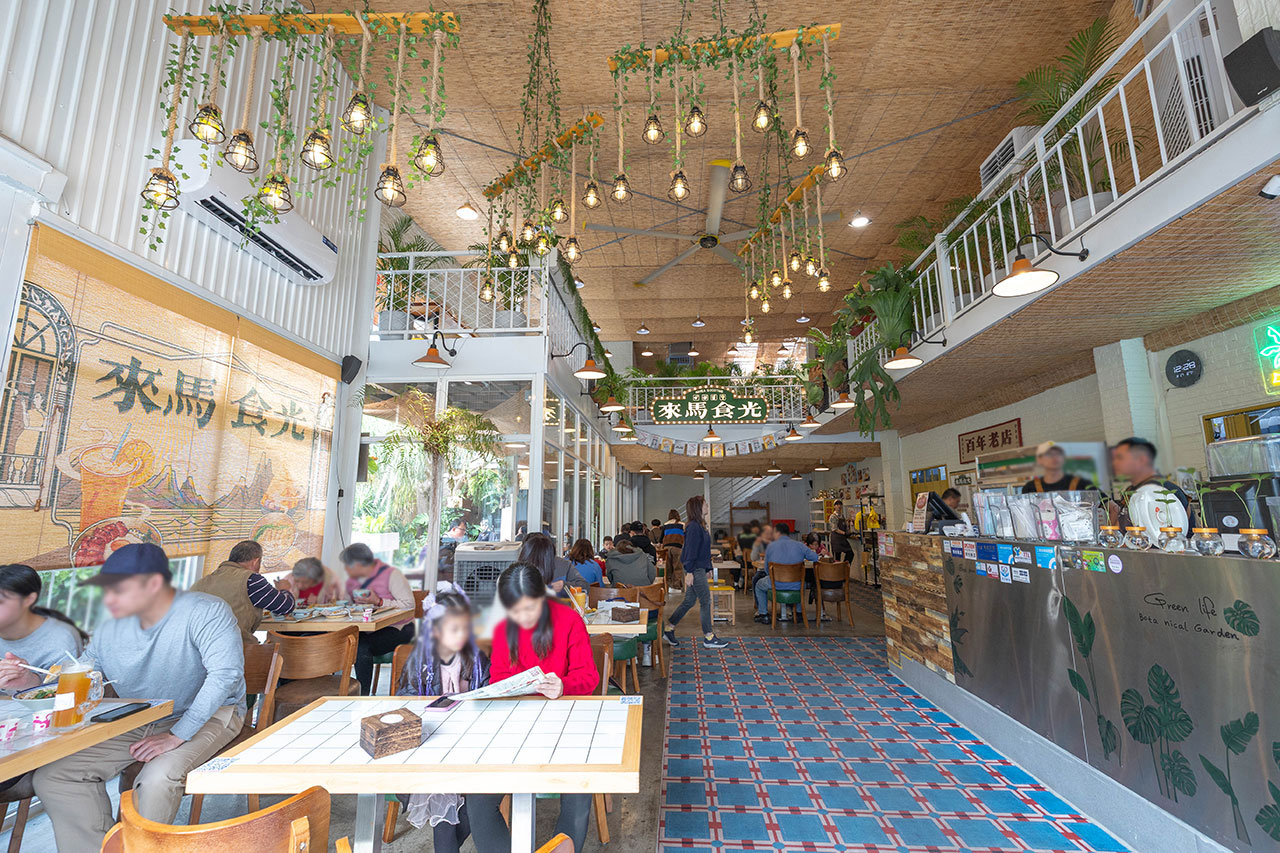 來馬食光|苗栗親子餐廳推薦,超豐盛南洋料理冬季限定鍋物,南洋甜點下午茶美食吃到爽,2026頭份火鍋推薦! 202 來馬食光|苗栗親子餐廳推薦,超豐盛南洋料理冬季限定鍋物,南洋甜點下午茶美食吃到爽,2026頭份火鍋推薦! 201