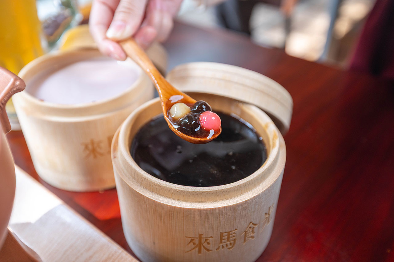 來馬食光|苗栗親子餐廳推薦,超豐盛南洋料理冬季限定鍋物,南洋甜點下午茶美食吃到爽,2026頭份火鍋推薦! 292 來馬食光|苗栗親子餐廳推薦,超豐盛南洋料理冬季限定鍋物,南洋甜點下午茶美食吃到爽,2026頭份火鍋推薦! 291