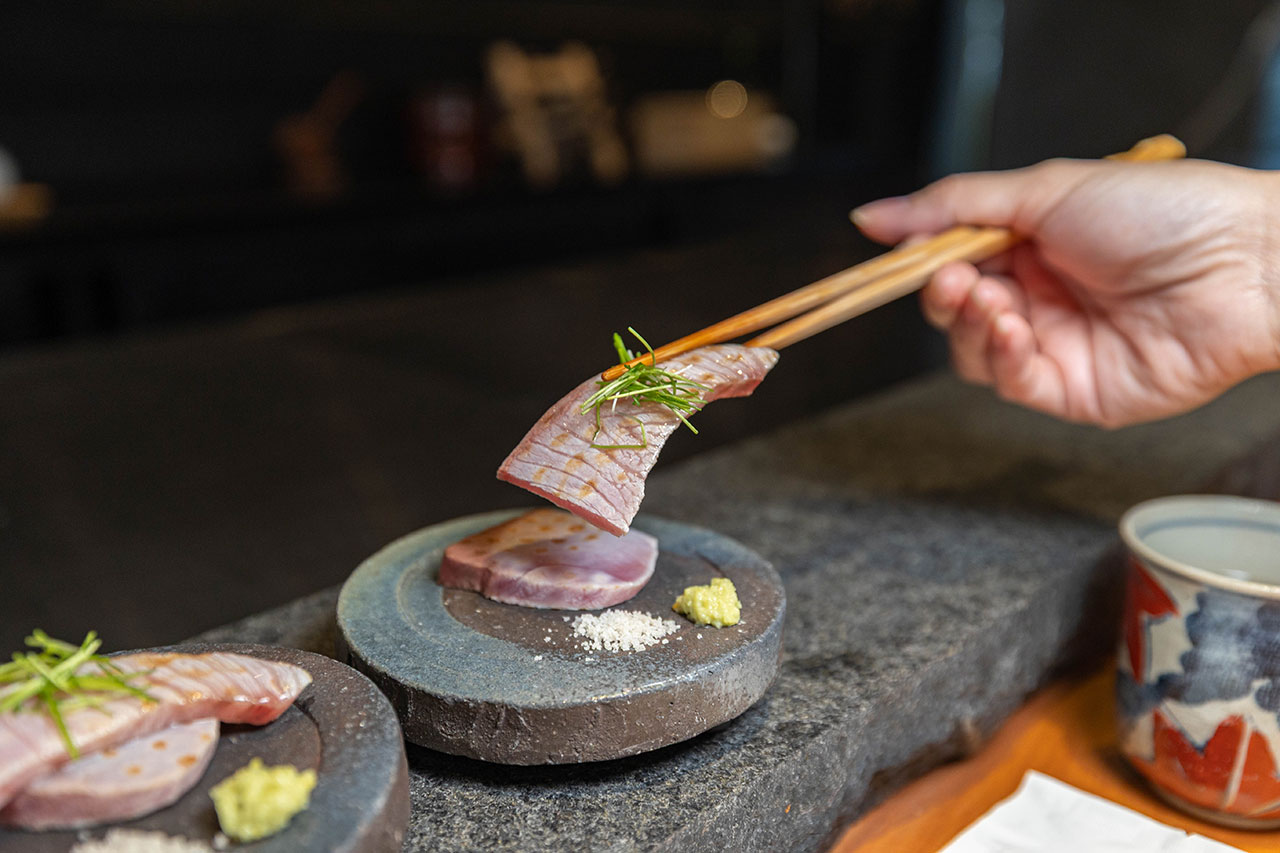 海浪壽司｜日式割烹台中無菜單料理推薦，爆量生魚壽司活體宮崎小沢蟹，超適合聚餐慶生的超大包廂用餐空間，最新2026台中北屯日本料理推薦 982