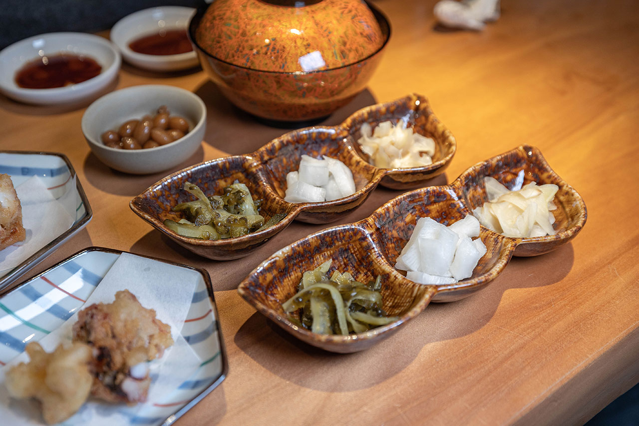 海浪壽司｜日式割烹台中無菜單料理推薦，爆量生魚壽司活體宮崎小沢蟹，超適合聚餐慶生的超大包廂用餐空間，最新2026台中北屯日本料理推薦 996