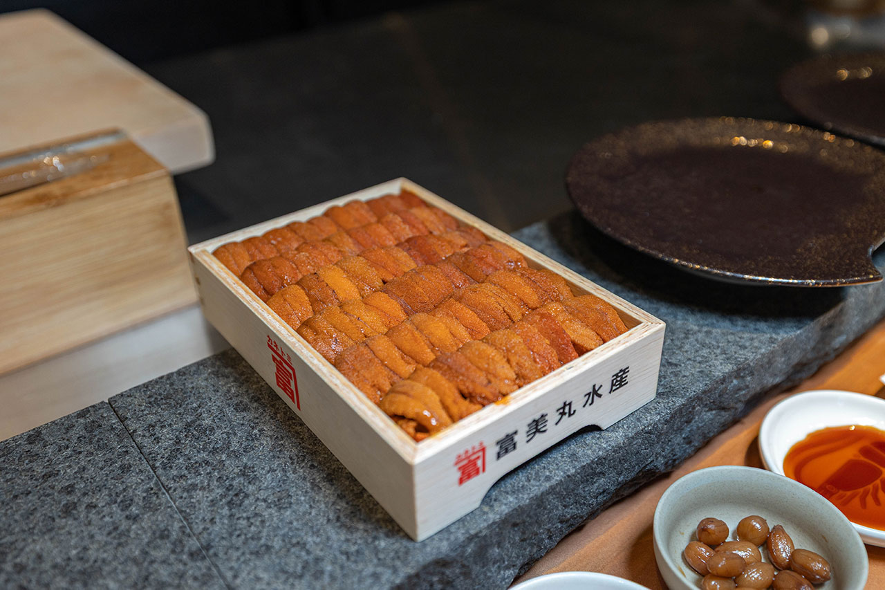 海浪壽司｜日式割烹台中無菜單料理推薦，爆量生魚壽司活體宮崎小沢蟹，超適合聚餐慶生的超大包廂用餐空間，最新2026台中北屯日本料理推薦 1018