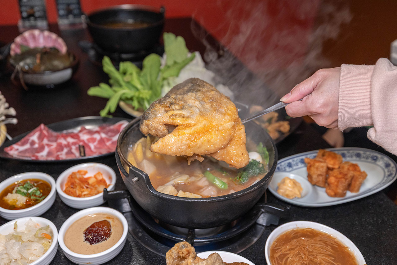 尚石苑石頭火鍋太平店｜台中超推火鍋吃到飽40種配料無限自助吧，台味特色美食滷肉飯、麵線糊、牛肉丼多種美食吃到爽2026台中太平美食推薦 51