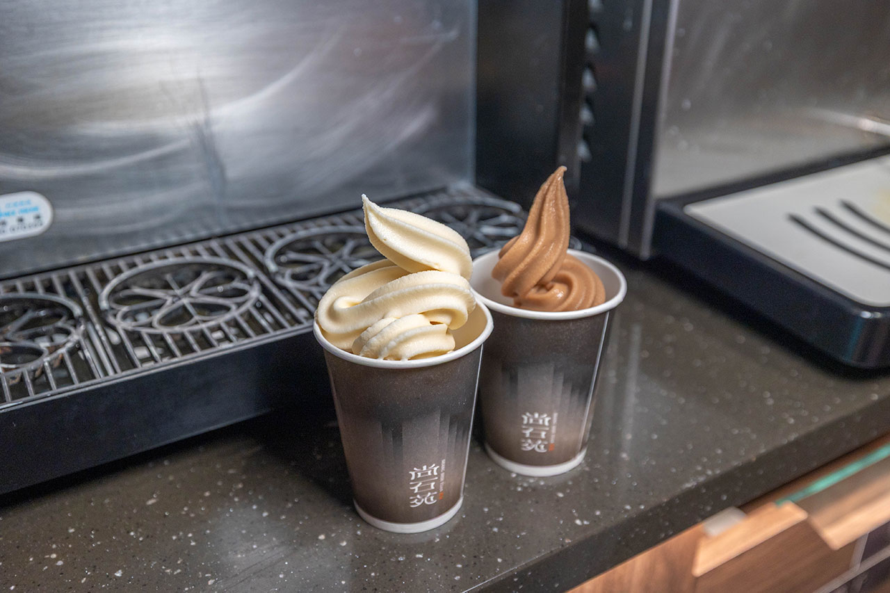 尚石苑石頭火鍋太平店｜台中超推火鍋吃到飽40種配料無限自助吧，台味特色美食滷肉飯、麵線糊、牛肉丼多種美食吃到爽2026台中太平美食推薦 99