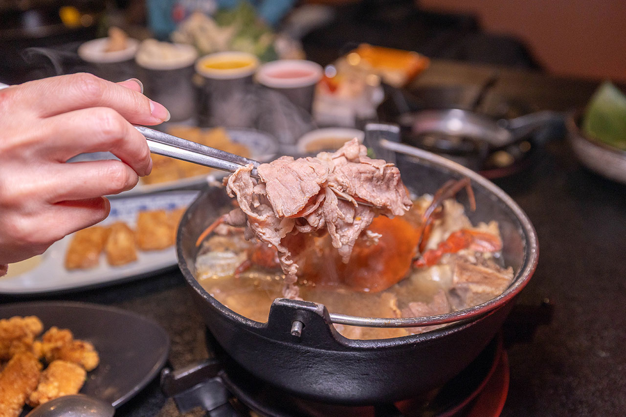 尚石苑石頭火鍋太平店｜台中超推火鍋吃到飽40種配料無限自助吧，台味特色美食滷肉飯、麵線糊、牛肉丼多種美食吃到爽2026台中太平美食推薦 77