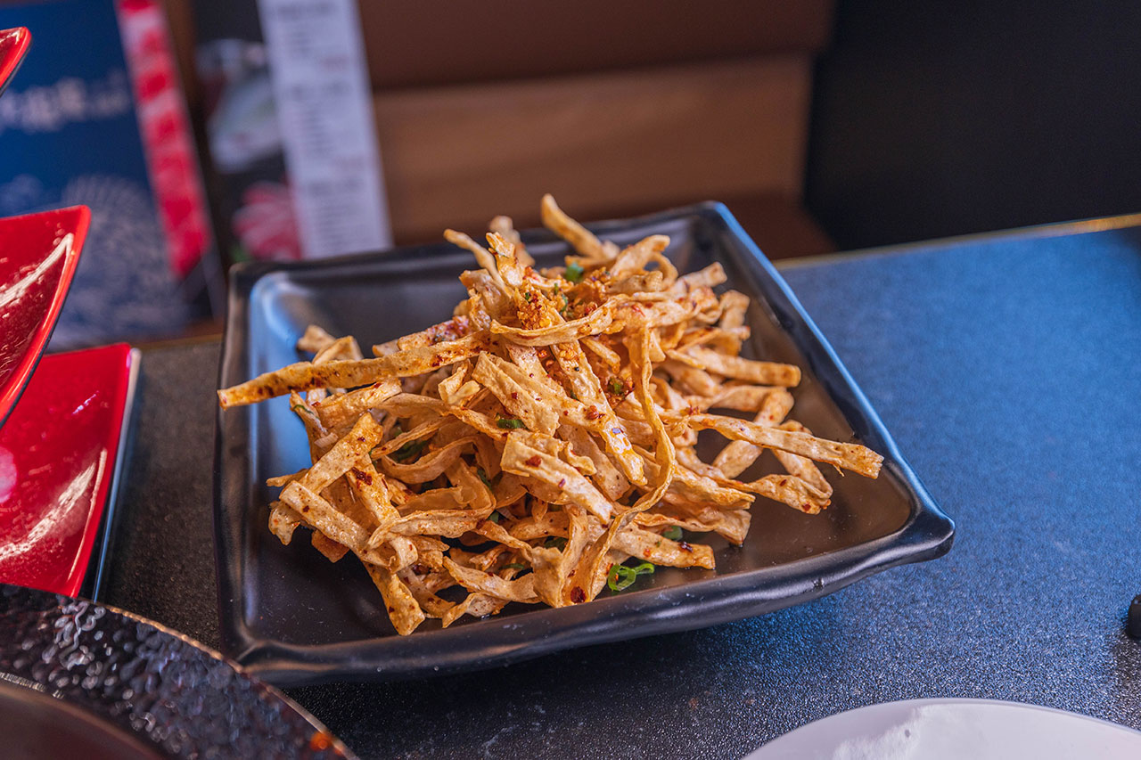 【2026台中火鍋推薦】老虎斑斑·赤斑涮｜全台首創石斑魚火鍋專賣！燜製清油鴛鴦鍋麻辣湯鮮魚湯，最新台中北屯火鍋新店報到！ 203