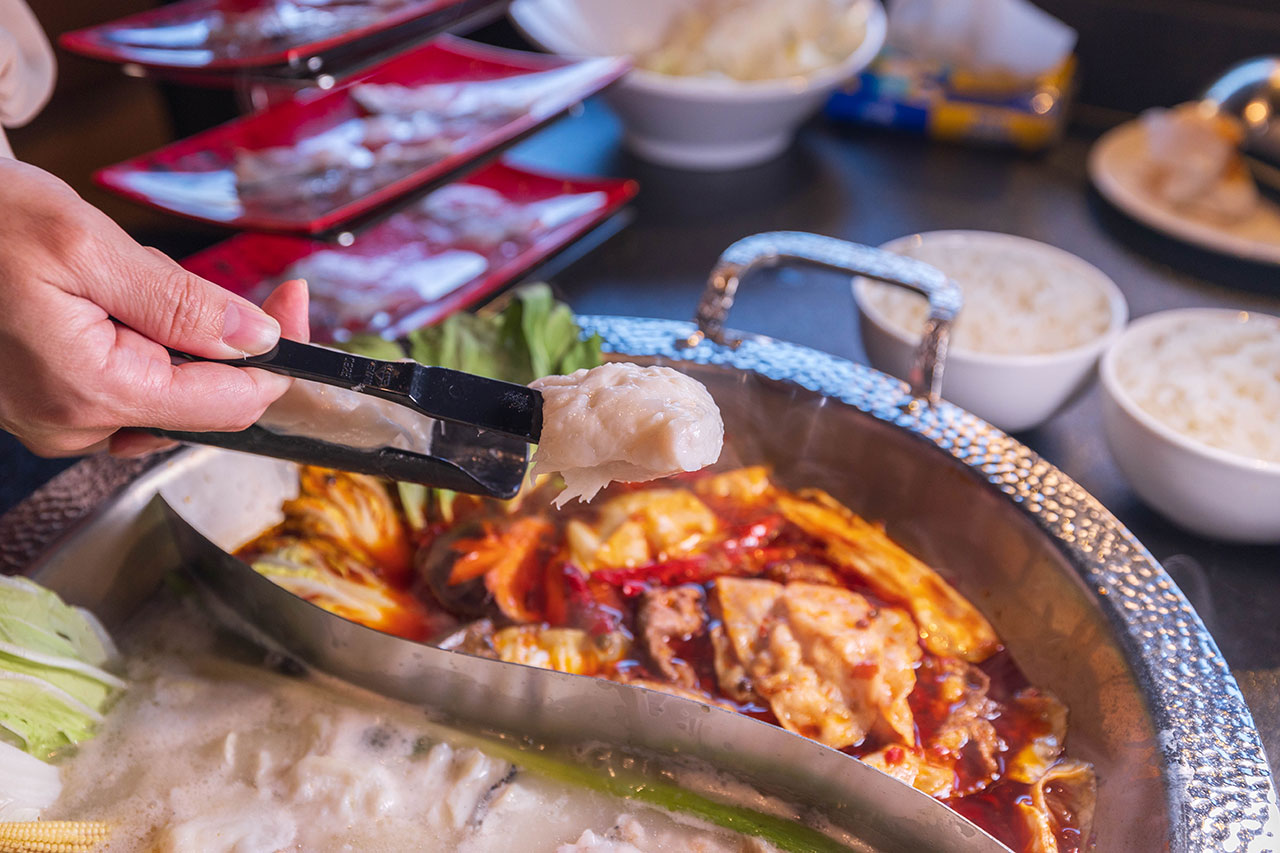 【2026台中火鍋推薦】老虎斑斑·赤斑涮｜全台首創石斑魚火鍋專賣！燜製清油鴛鴦鍋麻辣湯鮮魚湯，最新台中北屯火鍋新店報到！ 191