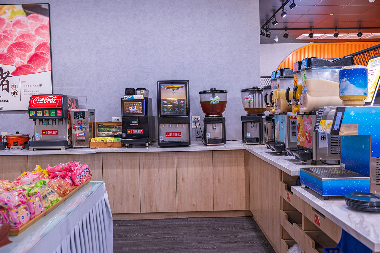 一個圓鍋｜台南超狂499起吃到飽火鍋，牛豬雞海鮮甜點剉冰近80樣自助吧美食，讓你一次吃到飽，必吃2026台南北區美食推薦 850