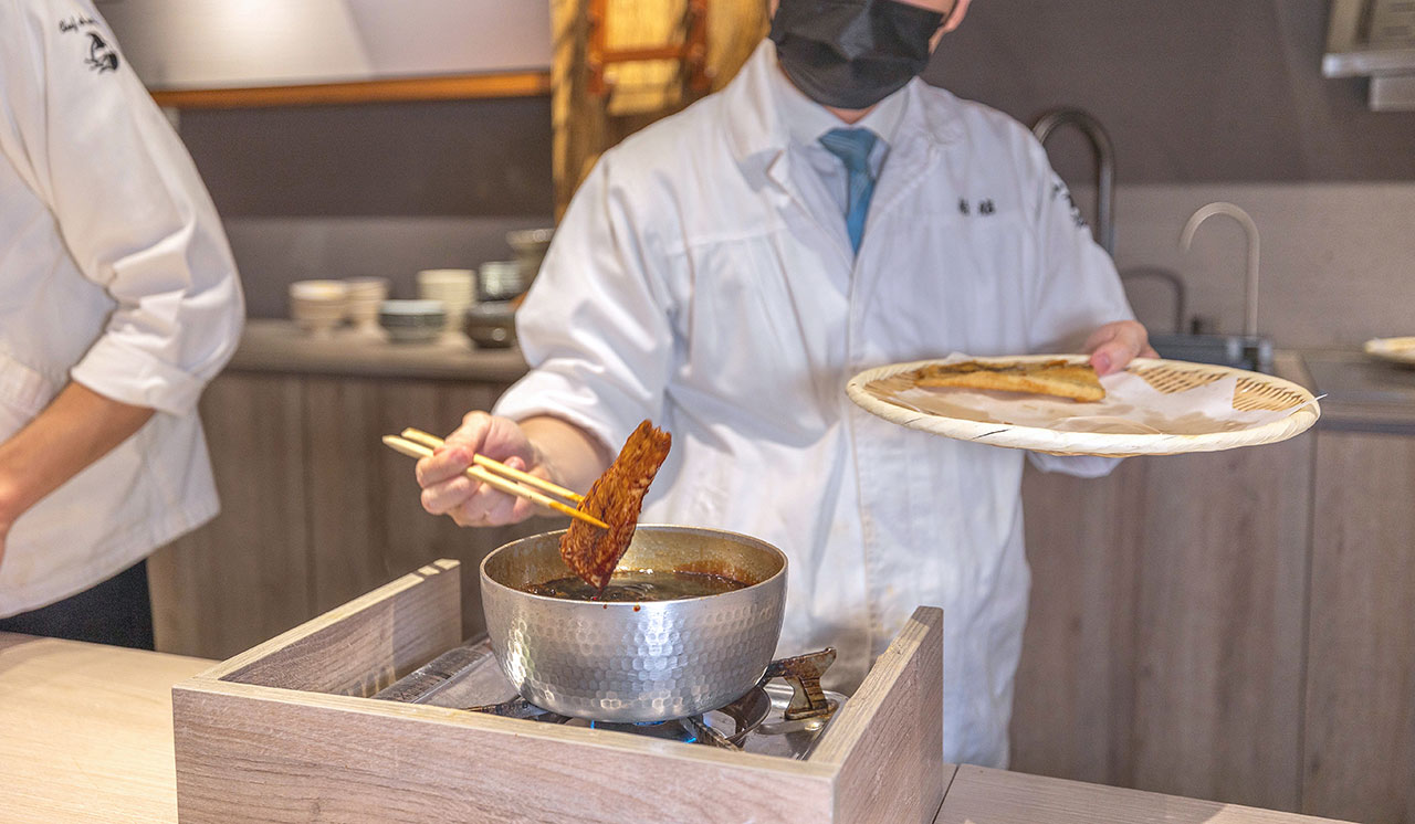 【台中無菜單推薦】船艙せんしつ 天 料理：頂級天婦羅 Omakase 究極盛宴，九州松葉蟹、海膽鮪魚海苔包，最新2026台中北屯區美食推薦 39