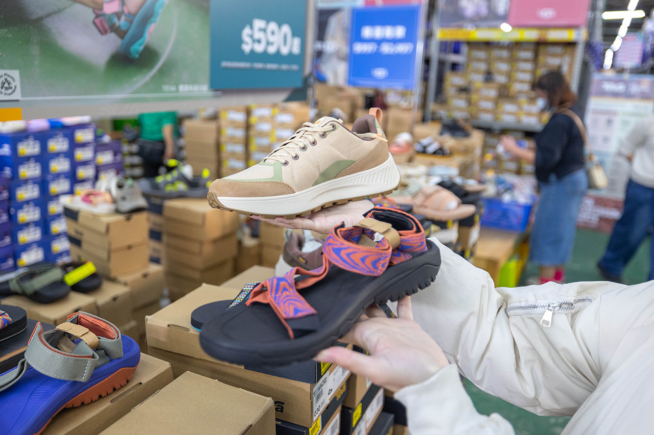 美力運動世界 台中中清特賣會開倉!童鞋、休閒鞋、戶外運動鞋早鳥全館下殺1折起,還有早鳥活動特賣金額再打8折,最新大雅鞋子特賣會報到! 106 美力運動世界 台中中清特賣會開倉!童鞋、休閒鞋、戶外運動鞋早鳥全館下殺1折起,還有早鳥活動特賣金額再打8折,最新大雅鞋子特賣會報到! 105