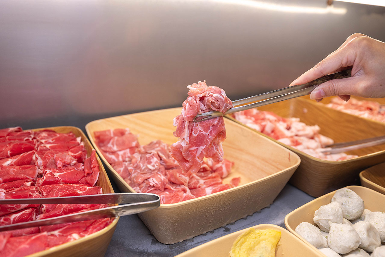 真涮吃到飽火鍋 北大店,新竹肉控必訪399起牛豬雞羊多種肉品無限吃!蔬食炸物飲料冰品自助吧隨你拿,最新2026新竹美食推薦 18 真涮吃到飽火鍋 北大店,新竹肉控必訪399起牛豬雞羊多種肉品無限吃!蔬食炸物飲料冰品自助吧隨你拿,最新2026新竹美食推薦 17