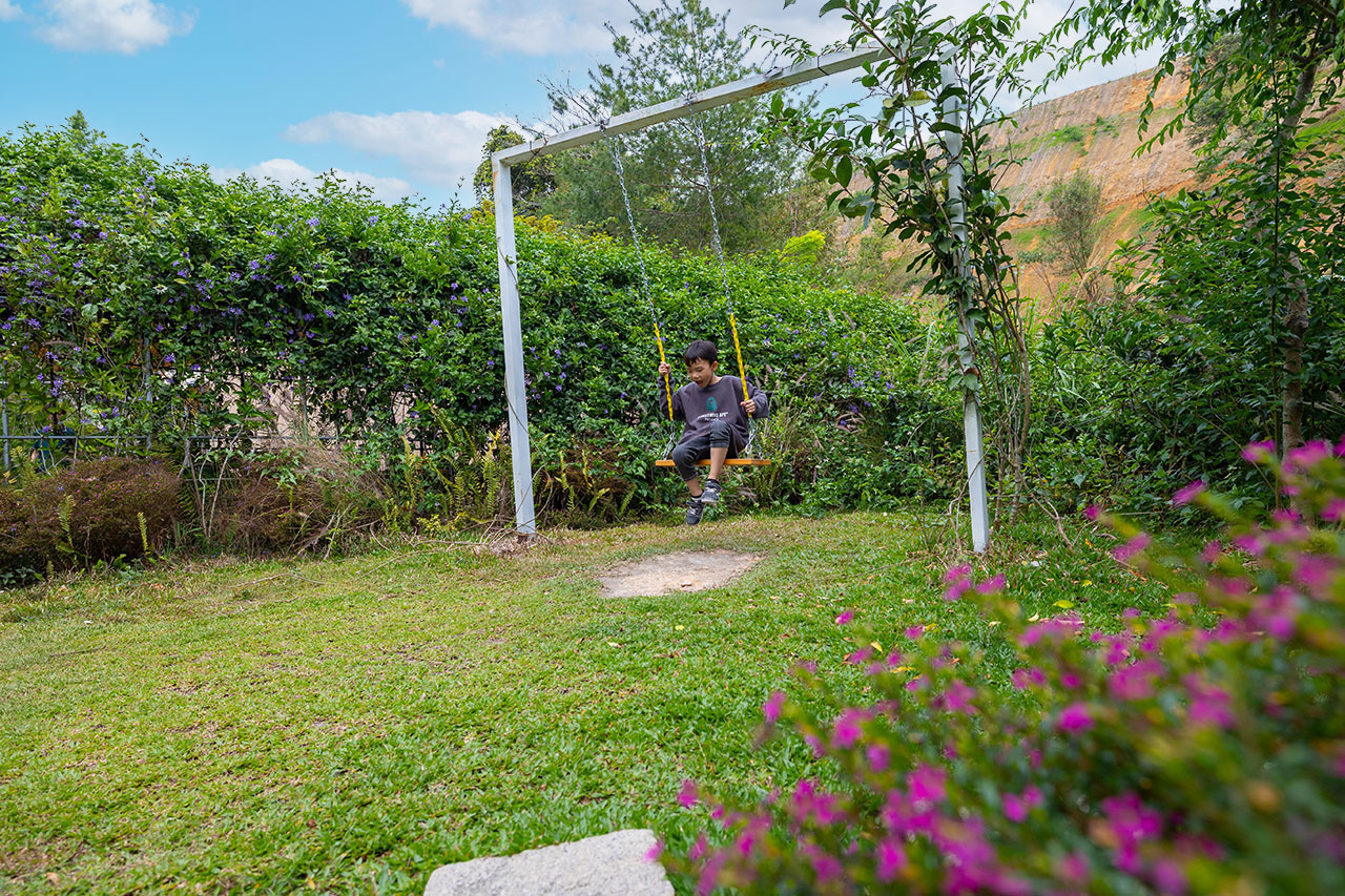 葉子祕境 森林villa住宿 4.9分超高評價,戲水泳池、高爾夫、桌遊,自然共舞南投五星級民宿,2026南投住宿推薦 1552 葉子祕境 森林villa住宿 4.9分超高評價,戲水泳池、高爾夫、桌遊,自然共舞南投五星級民宿,2026南投住宿推薦 1551