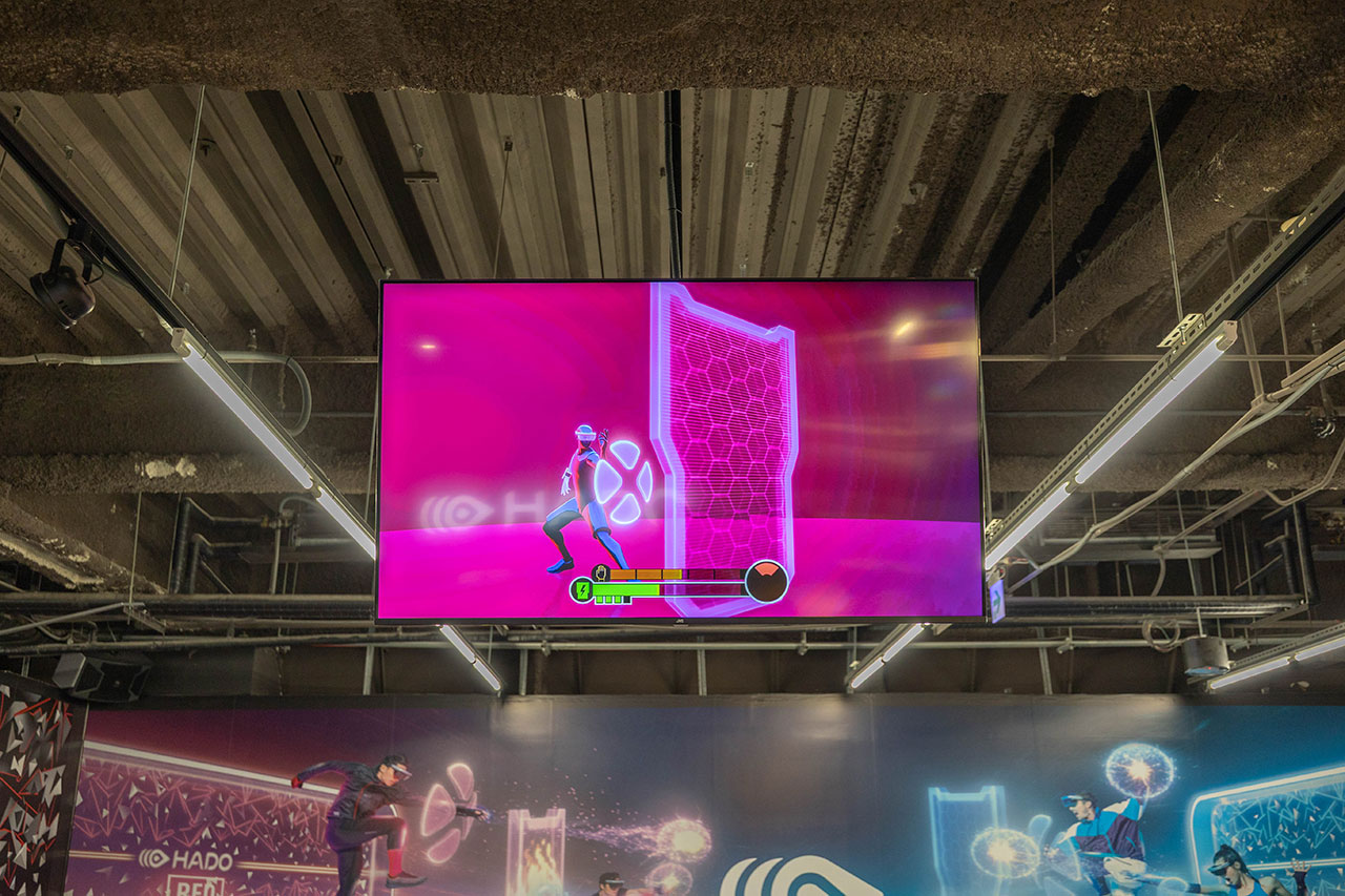 【2026台中景點】鬪次元科技運動：HADO AR電子躲避球挑戰最強台中室內聚會團建運動！好鬪格子超好玩反應力+智力的雙重考驗，台中西區景點推薦 13