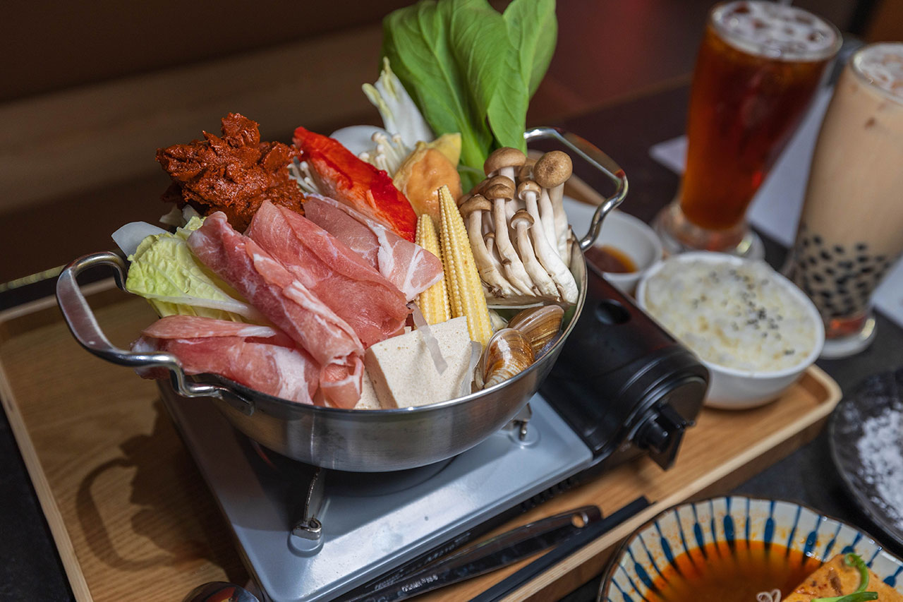 長順茶館 台中最新美食開幕!台中北屯區聚餐必訪超大用餐空間,火鍋麵食招牌波霸奶茶,2026台中北屯美食推薦 14 長順茶館 台中最新美食開幕!台中北屯區聚餐必訪超大用餐空間,火鍋麵食招牌波霸奶茶,2026台中北屯美食推薦 13