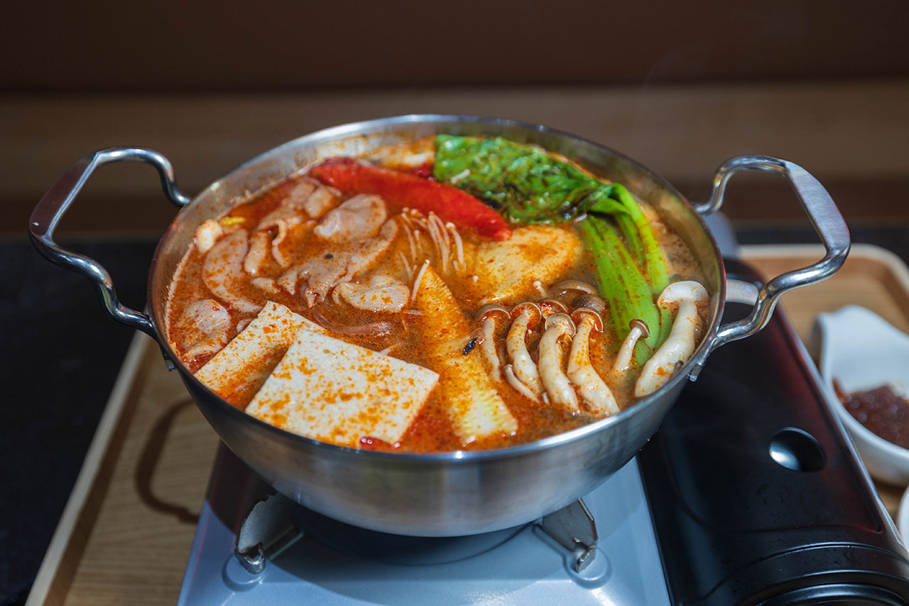 長順茶館 台中最新美食開幕!台中北屯區聚餐必訪超大用餐空間,火鍋麵食招牌波霸奶茶,2026台中北屯美食推薦 22 長順茶館 台中最新美食開幕!台中北屯區聚餐必訪超大用餐空間,火鍋麵食招牌波霸奶茶,2026台中北屯美食推薦 21