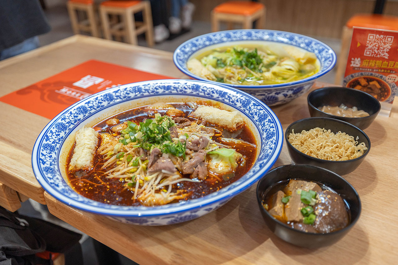 冒香香一中店,比臉大巨無霸川菜鍋物,紅油冒菜鍋香辣湯底14豐富配料讓你一次大飽口福,台中北區美食推薦 冒香香一中店,比臉大巨無霸川菜鍋物,紅油冒菜鍋香辣湯底14豐富配料讓你一次大飽口福,台中北區美食推薦