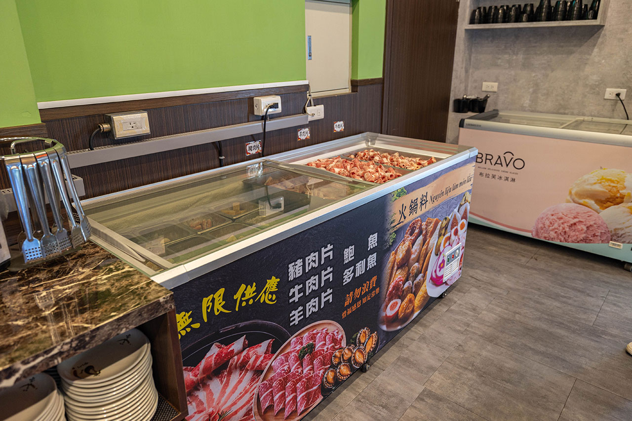 牛羊爭霸 八德店｜肉控必訪超狂桃園吃到飽火鍋，將近100樣食材牛豬羊海鮮一次吃個夠！ 還有甜點冰品自助吧，桃園八德羊肉爐推薦！ 21