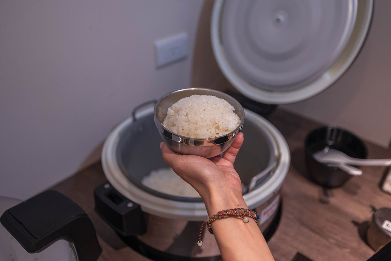 【台中北區美食】「駒澤屋壽喜燒」正宗關西風壽喜燒,台中科博館健行路無限蔬食吃到飽,宮崎A5和牛、博多牛腸鍋夜貓族必吃台中美食! 12 【台中北區美食】「駒澤屋壽喜燒」正宗關西風壽喜燒,台中科博館健行路無限蔬食吃到飽,宮崎A5和牛、博多牛腸鍋夜貓族必吃台中美食! 11